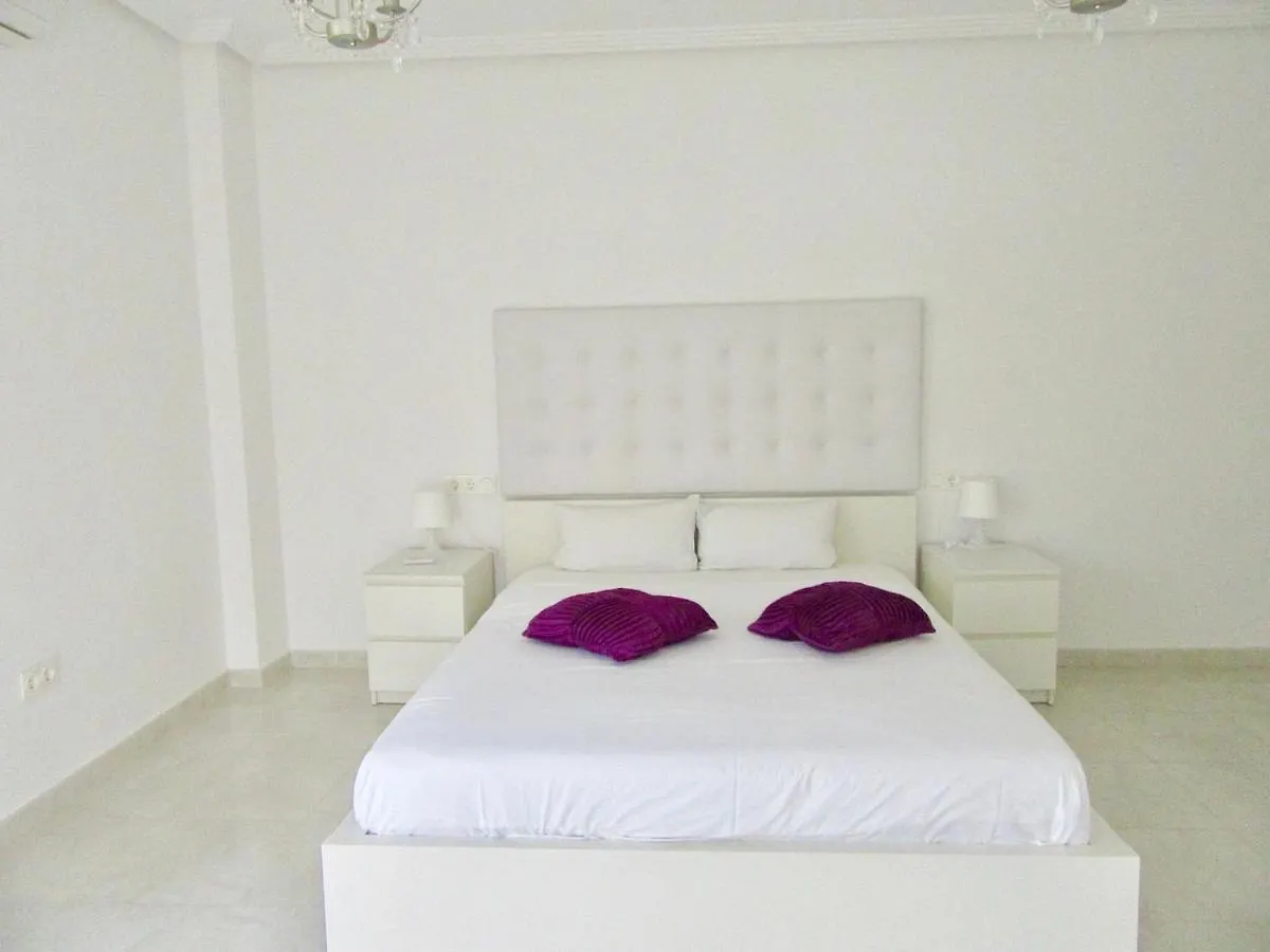 Villa Lissa Luxe Fuengirola