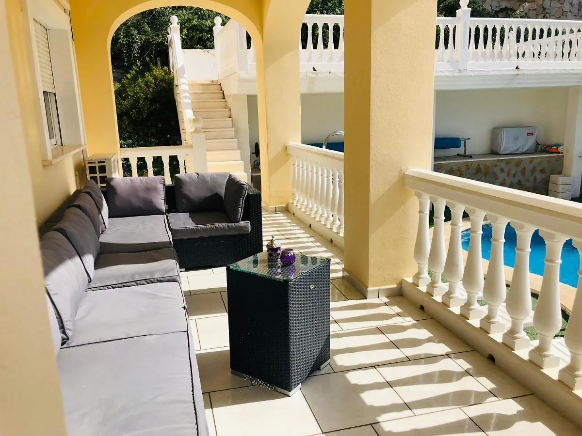 Villa Lissa Luxe Fuengirola