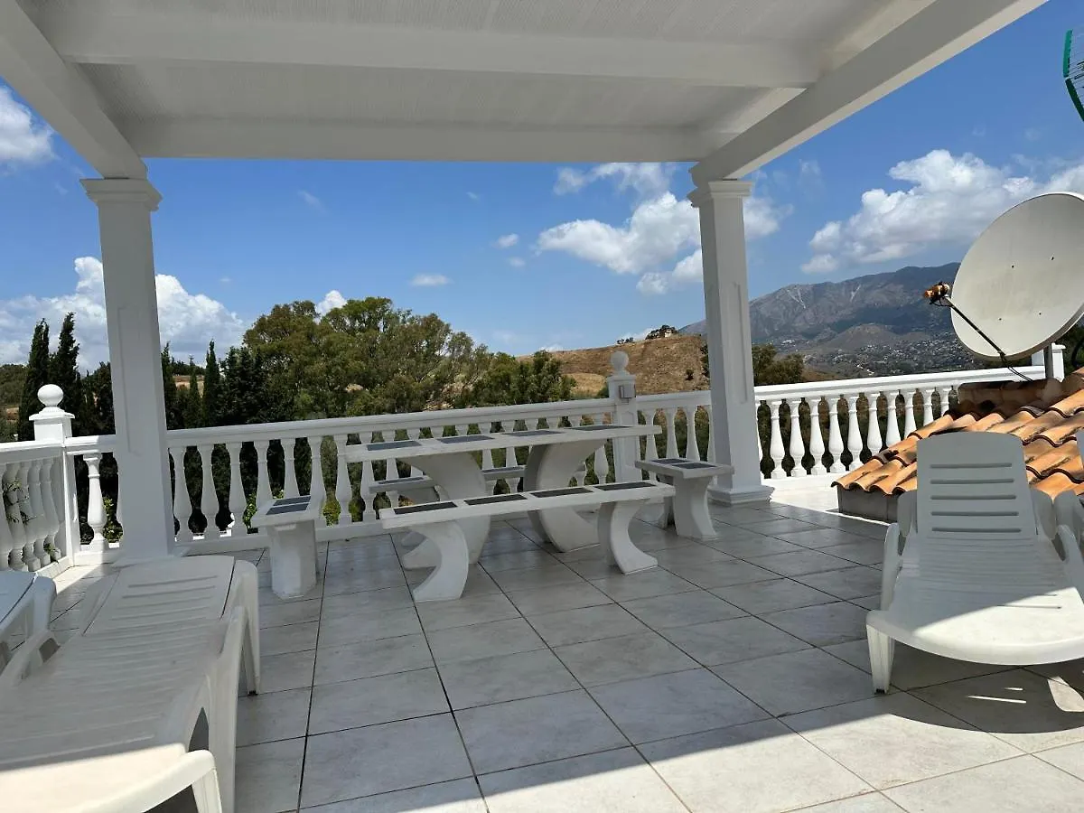 Villa Lissa Luxe Fuengirola