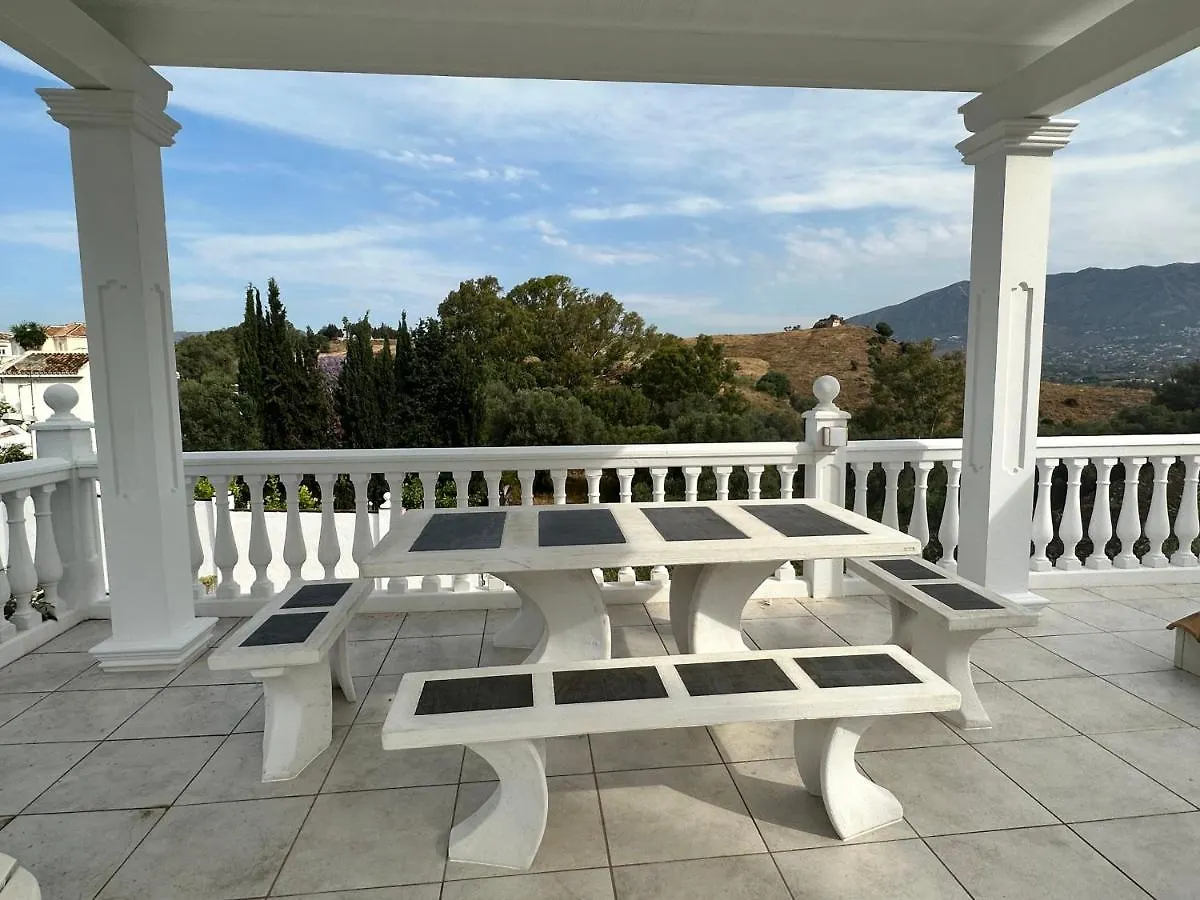 Villa Lissa Luxe Fuengirola