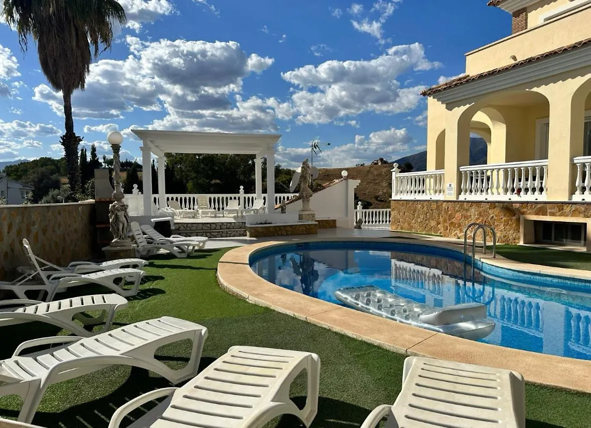 Villa Lissa Luxe Fuengirola Spain