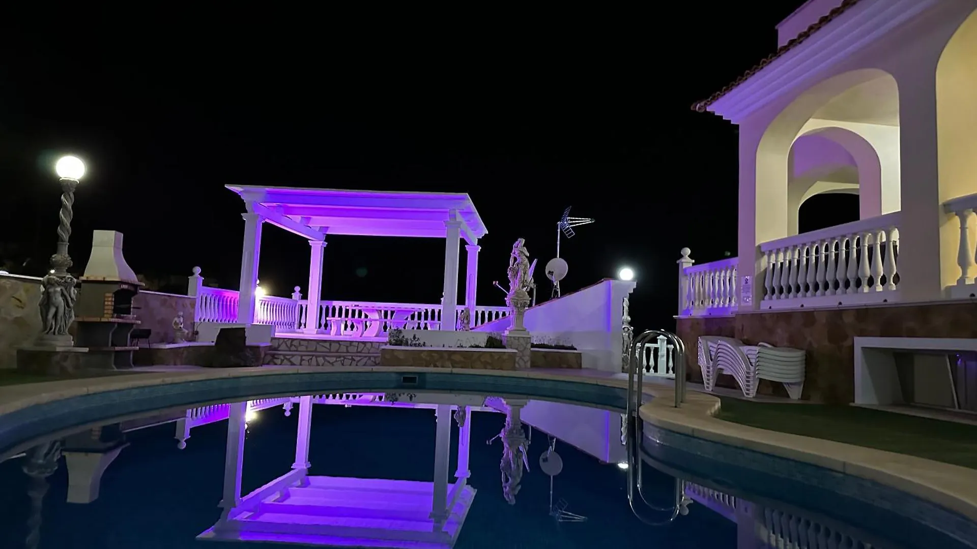 Villa Lissa Luxe Fuengirola