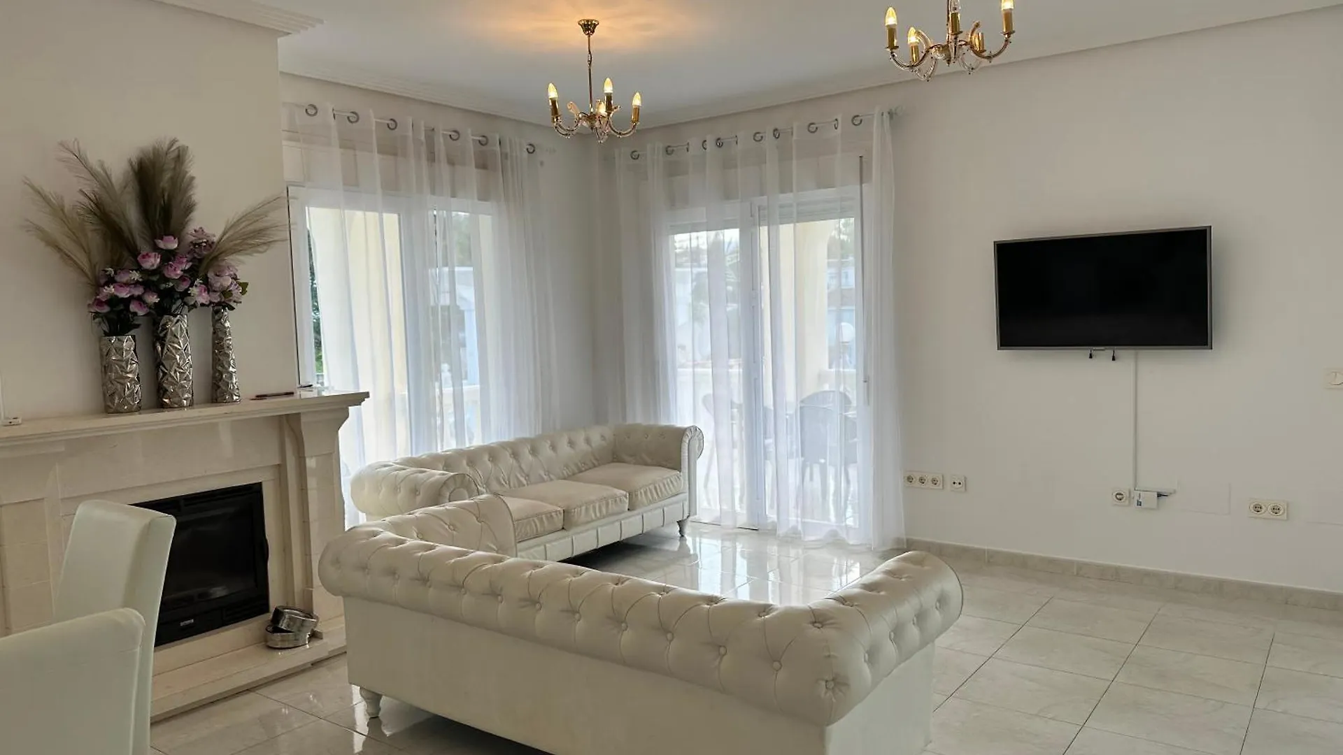 Villa Lissa Luxe Fuengirola Spain