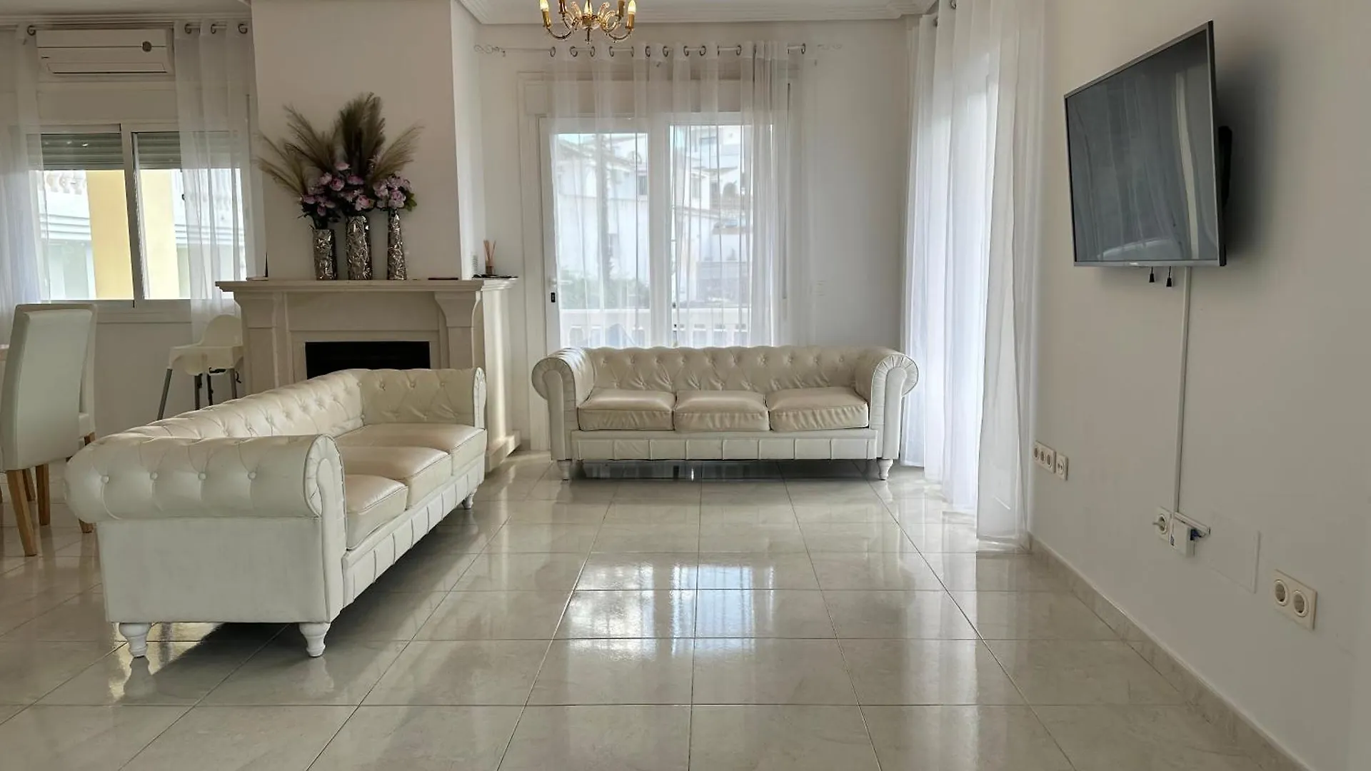 Villa Lissa Luxe Fuengirola
