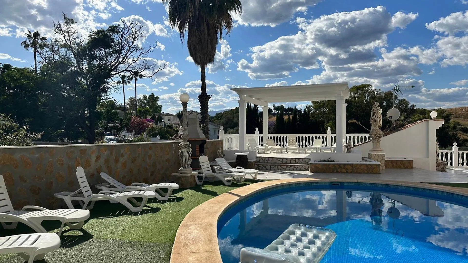 Villa Lissa Luxe Fuengirola